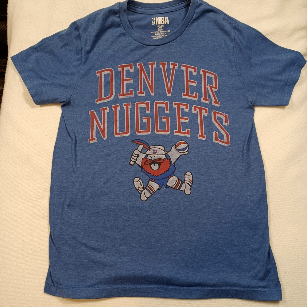 VINTAGE VIBES! Denver Nuggets "Digger" NBA Fan Tee SMALL